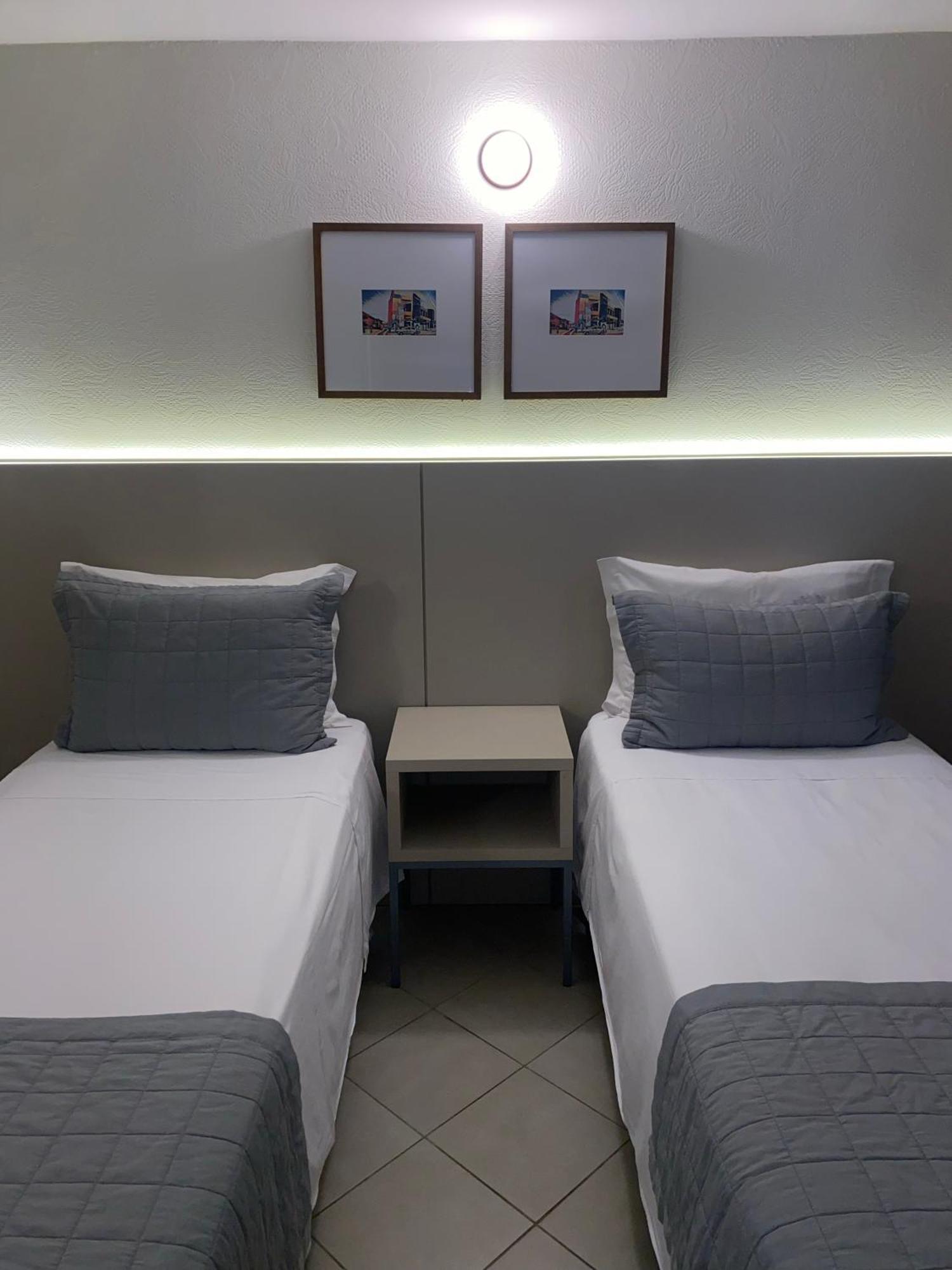Malibu Plaza Hotel Lauro de Freitas Extérieur photo