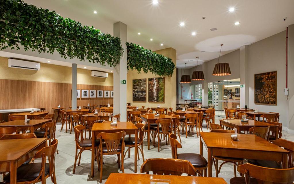 Malibu Plaza Hotel Lauro de Freitas Extérieur photo