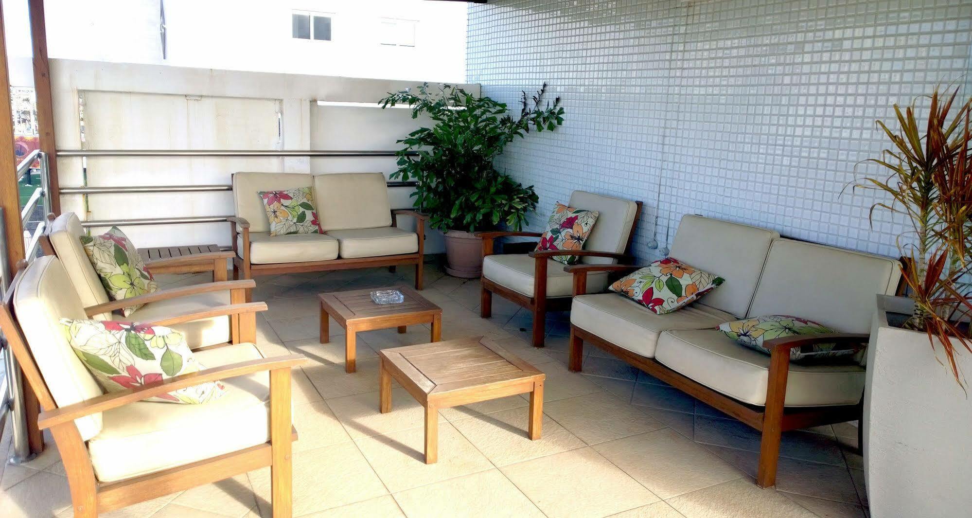 Malibu Plaza Hotel Lauro de Freitas Extérieur photo